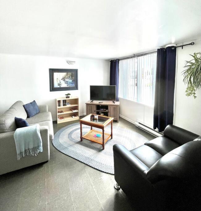 Les appartements du Vieil Édifice Métabetchouan Extérieur photo