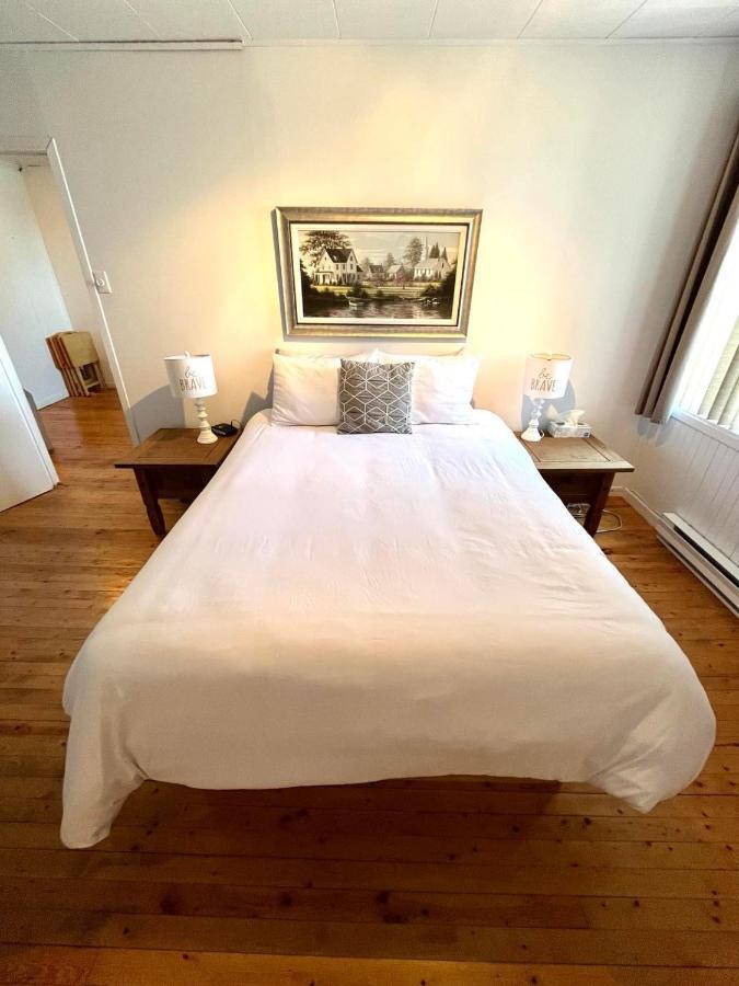 Les appartements du Vieil Édifice Métabetchouan Extérieur photo
