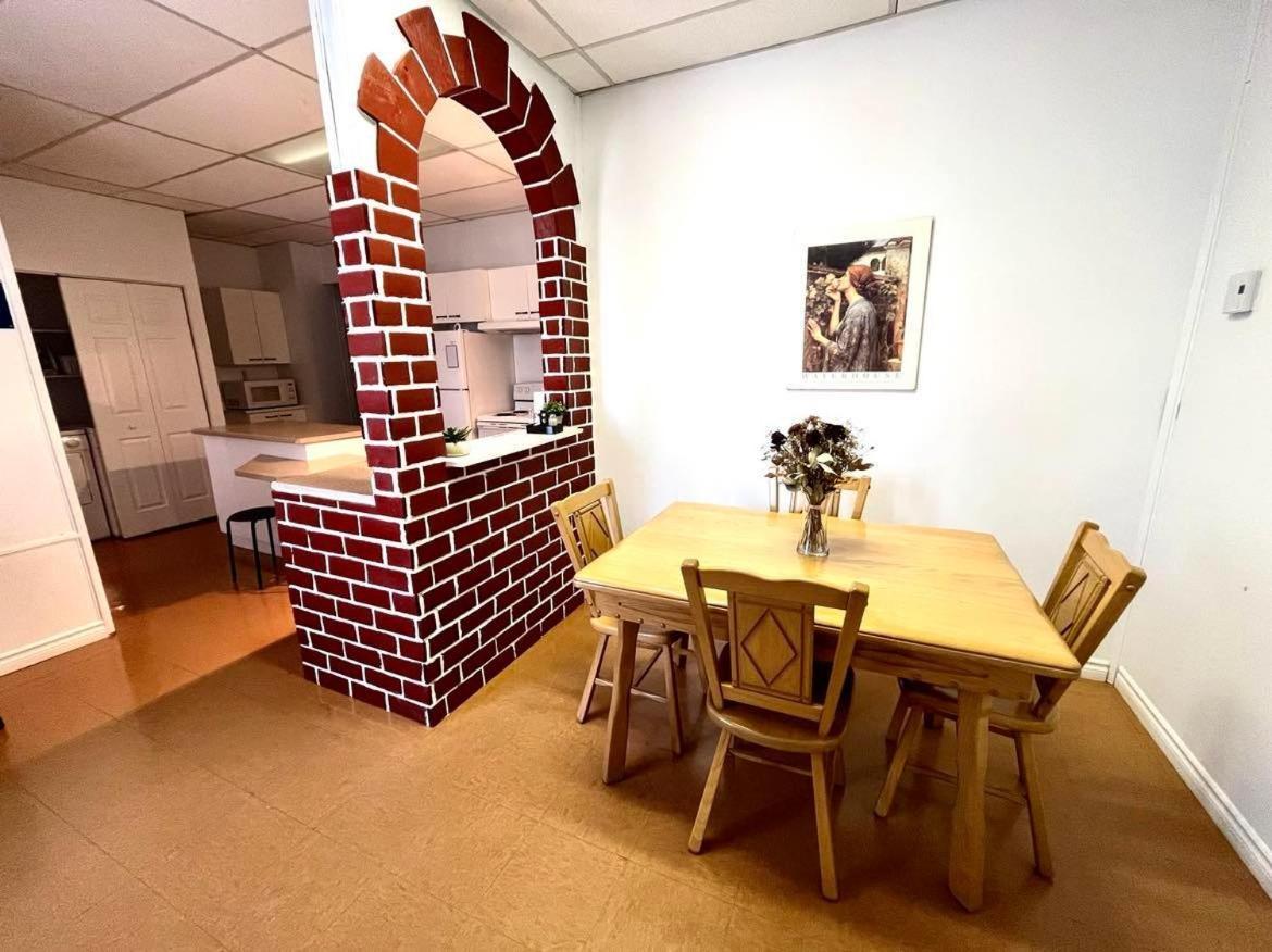 Les appartements du Vieil Édifice Métabetchouan Extérieur photo