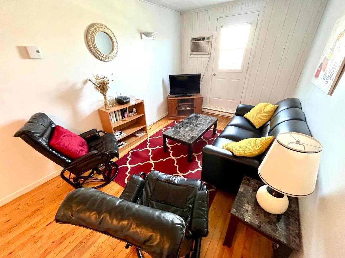 Les appartements du Vieil Édifice Métabetchouan Extérieur photo