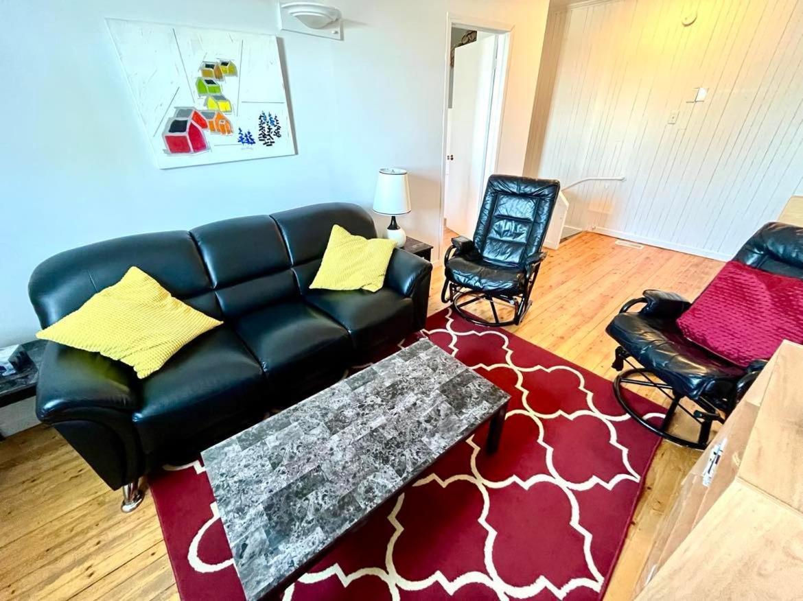 Les appartements du Vieil Édifice Métabetchouan Extérieur photo