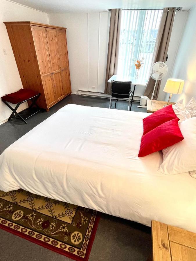 Les appartements du Vieil Édifice Métabetchouan Extérieur photo